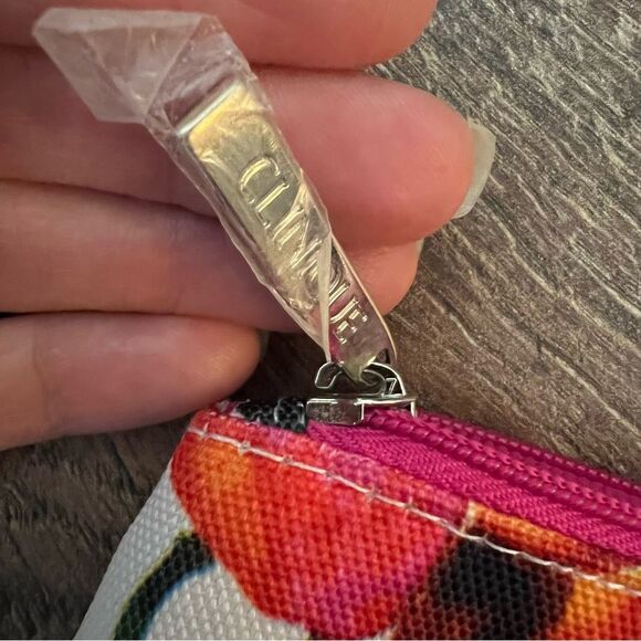 Vera Neumann for Clinique Floral Zip Bag - Picture 6 of 9